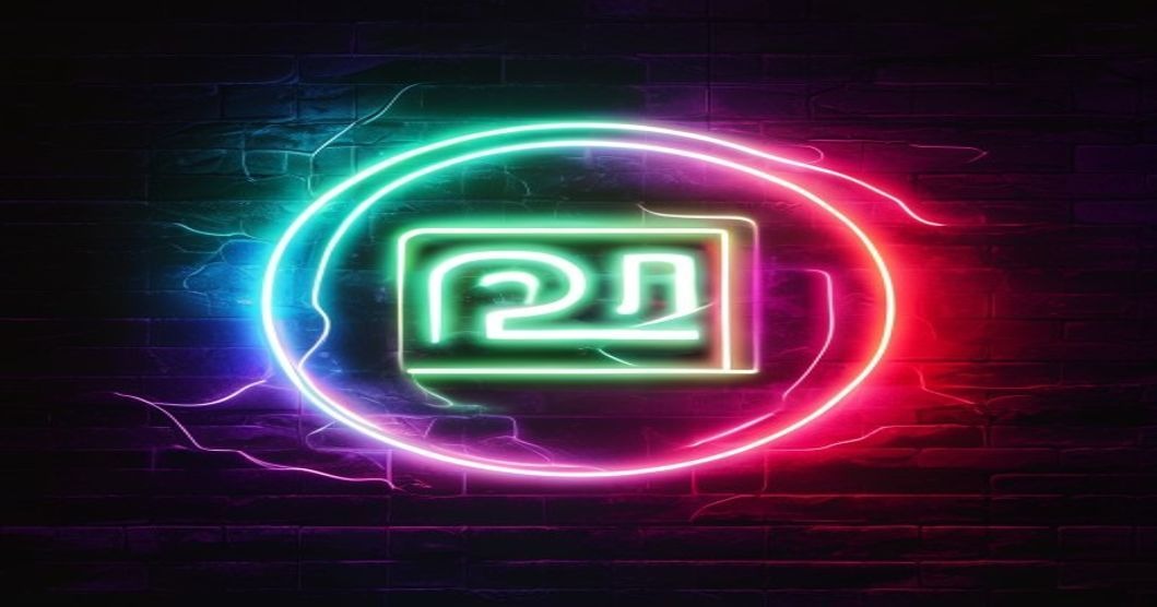Стриминг игр в 2026: как начать зарабатывать на Twitch и VK Play с нуля